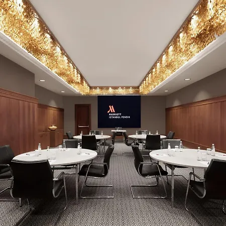 Marriott Pendik 5*
